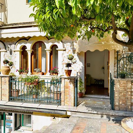 Casa Caterina Daire Taormina Dış mekan fotoğraf